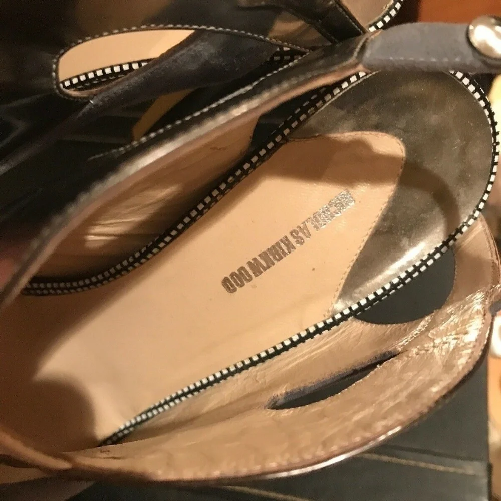Nicholas Kirkwood 38.5 Gray Silver Suede Heels